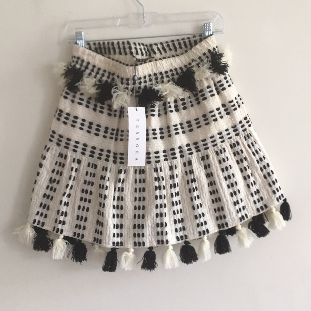 Tessora B&W pompoms cotton embroidered skirt